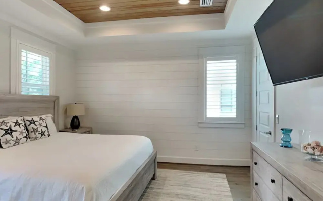 Starfish Sanctuary by Southern Vacation Rentals