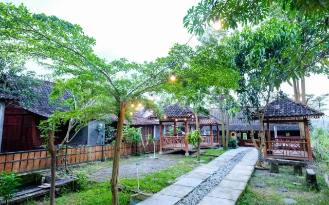 Pondok Daun D Martin Mitra RedDoorz near UMY