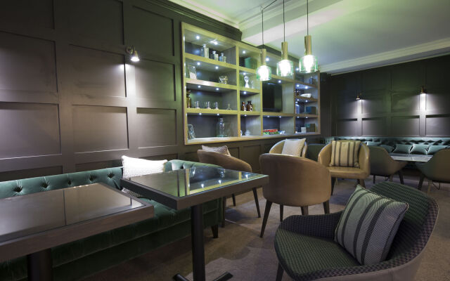 Royal Wells Hotel