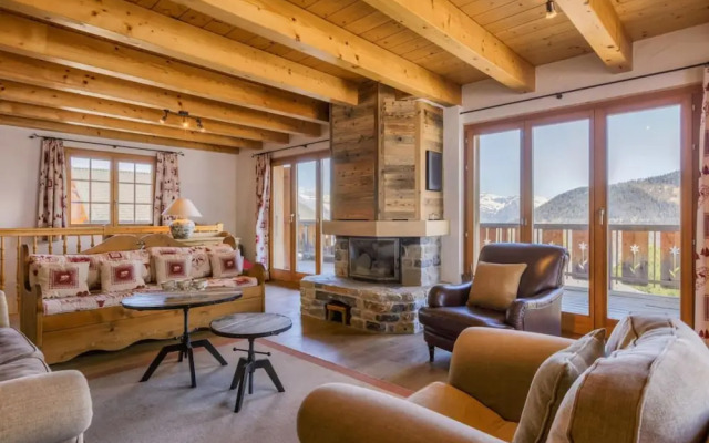 Luxury 10 pax Chalet With Incredible Views Garage