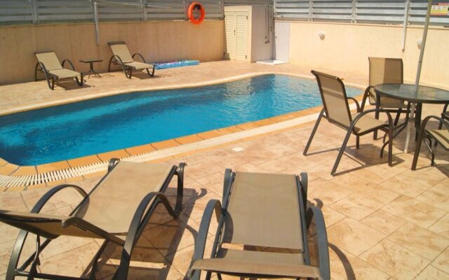 Amadora Luxury Villas