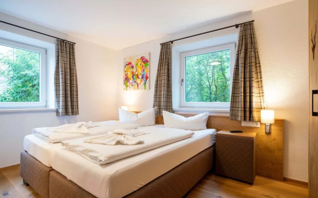 Chalet in Zell am See Near Ski Slopes