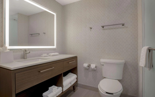 Home2 Suites By Hilton Thunder Bay