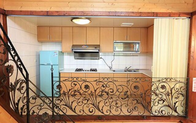 Wild Thyme Eco Guest House
