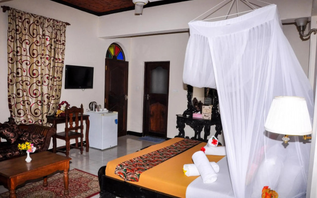 Forodhani Park Hotel