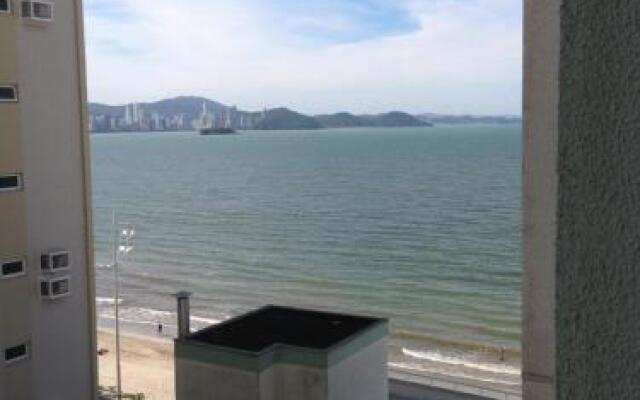 Apartamento beira-mar em Balneário Camboriú
