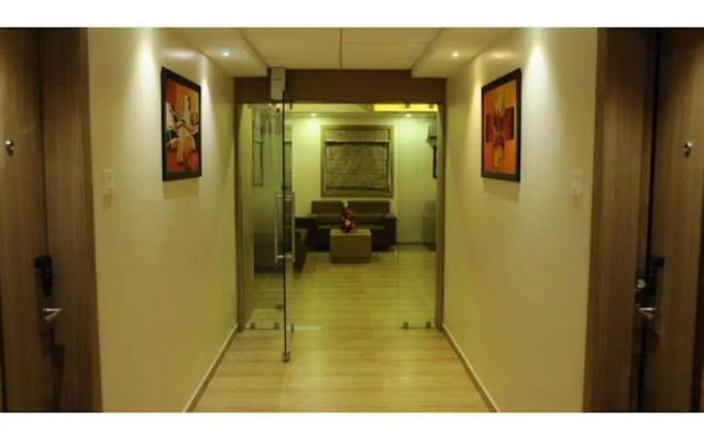 Vista Rooms at Officer Colony