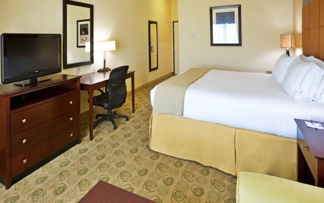 Holiday Inn Express & Suites Dallas East - Fair Park, an IHG Hotel