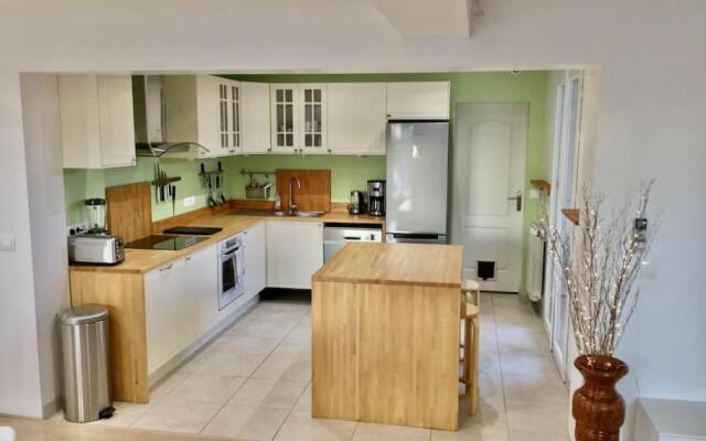 Superbe Villa 11 places à 400 m de la plage