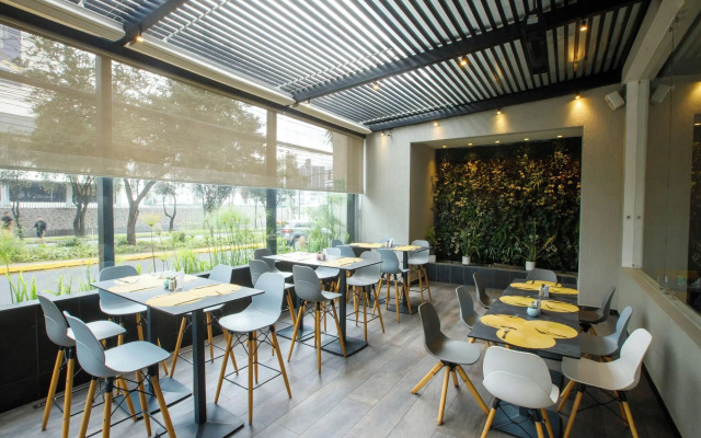 ibis Quito