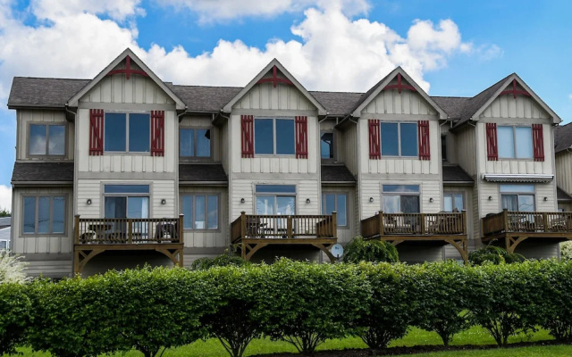 CannaWisp 4 Bedroom Townhome