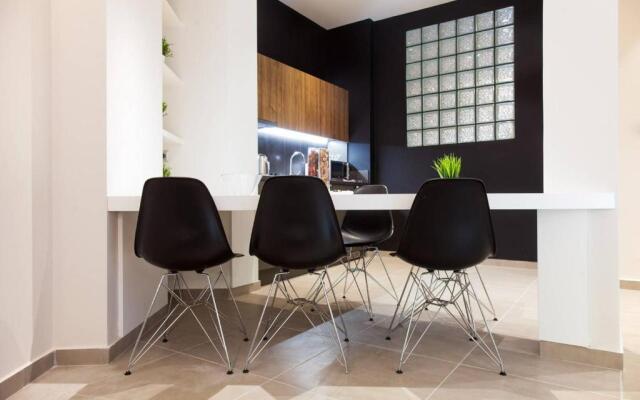 TONI'S Choice to stay in Athens, 2BD Modern House