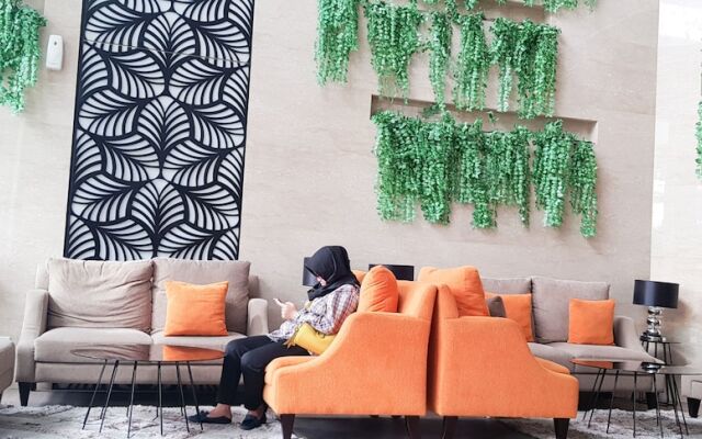 Apatel Puri Orchard Orange Grove-A