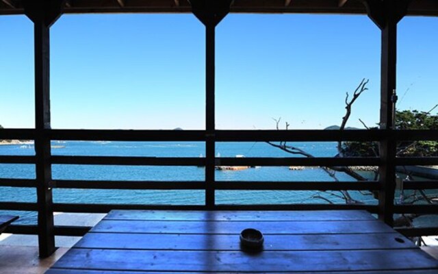 Tongyeong Look at the Sea Pension