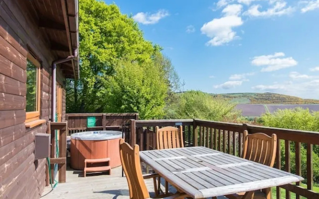 Mountain Ash Lodge