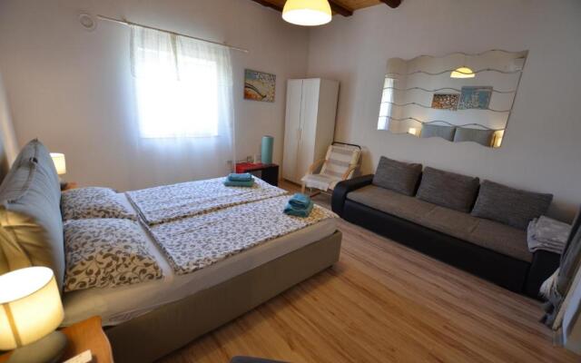 Graziella Apartments