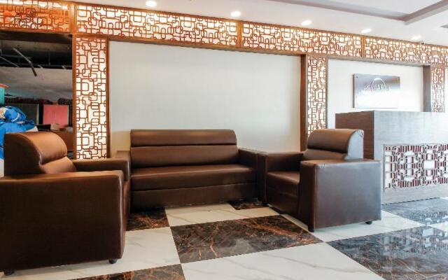 OYO 69411 Hotel Mega MAK International