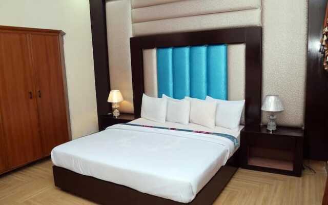 Hotel Aarsh Palace