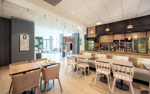 B&B HOTEL Toulon Centre Gare