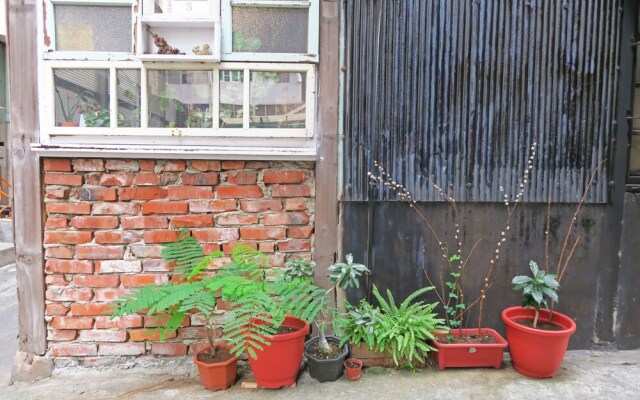 The Old House Chiayi B&B