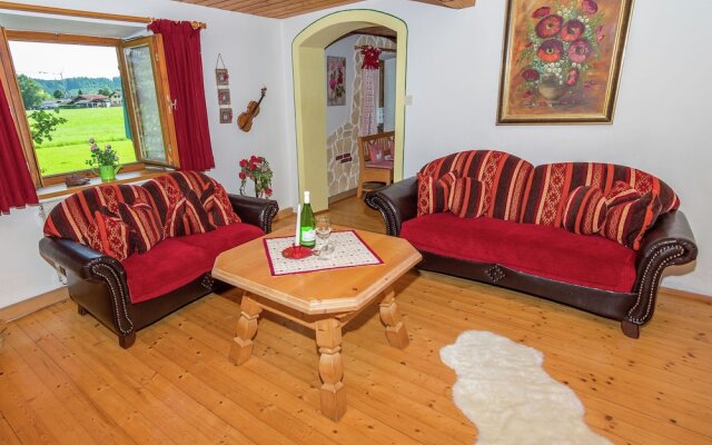 Spacious 4 Person Holiday Home near Chiemsee