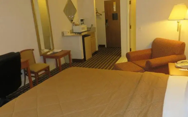 Comfort Inn Highway