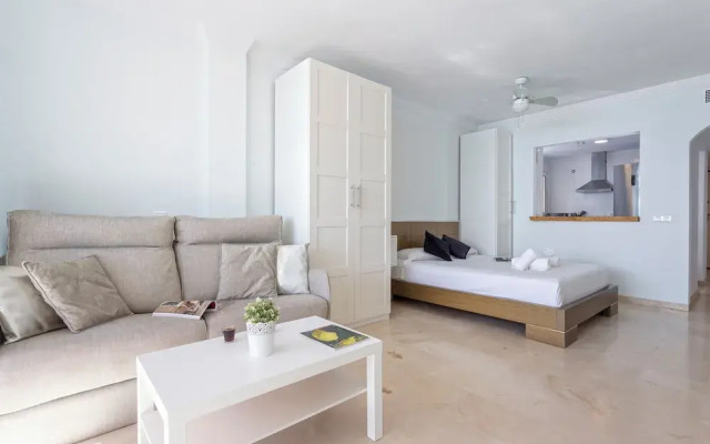 Sunstay Diamond Loft Fuengirola Beach
