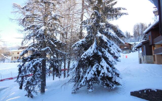 Appartement La Plagne, 1 pièce, 4 personnes - FR-1-353-62