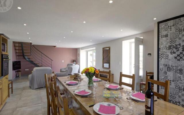 Gîte Panissières, 3 pièces, 8 personnes - FR-1-496-215