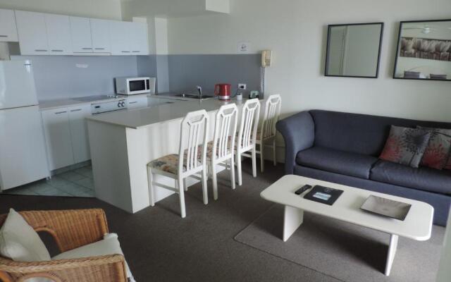 Emerald Sands Holiday Apartments