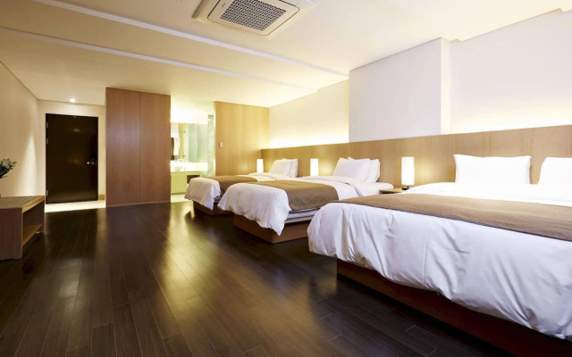 ibis Styles Ambassador Jeonju City Centre