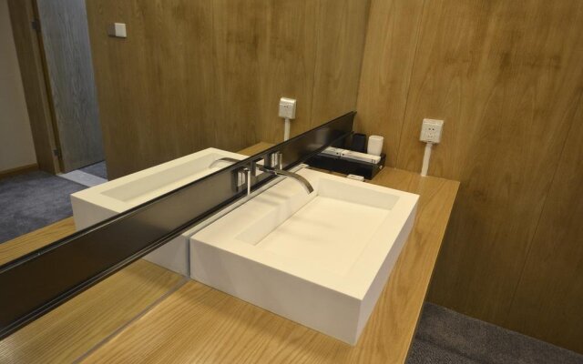 Meet South Boutique Inn