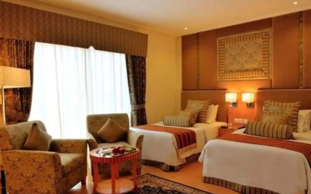 Park Lane Hotel