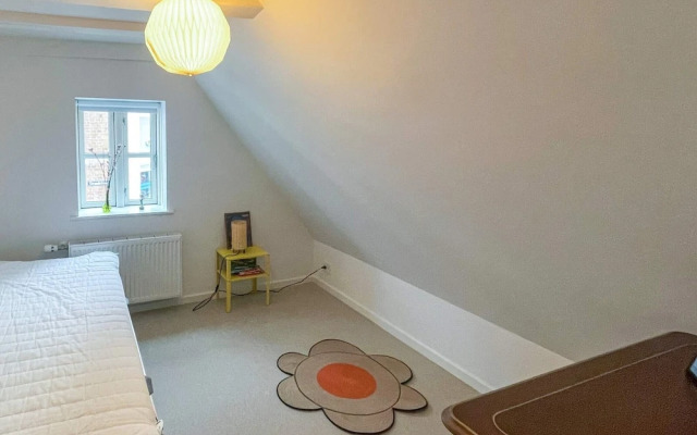 6 Person Holiday Home in Marstal