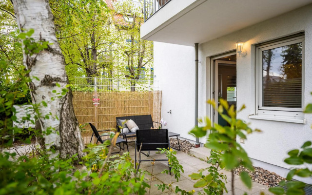 EG Wohnung, zentral, TOP Anbindung, mit großer Terrasse