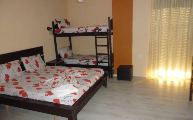 Hotel Keos