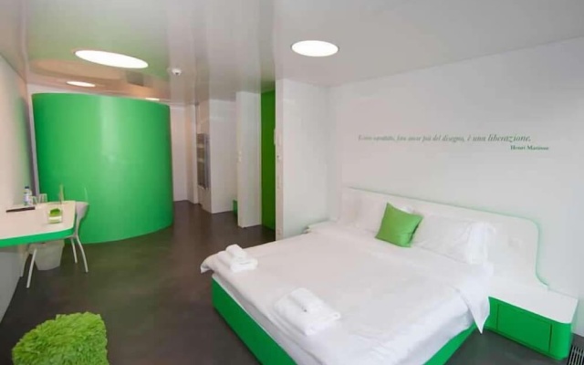 Chromotel – Guest Rooms – Mezzovico-Vira