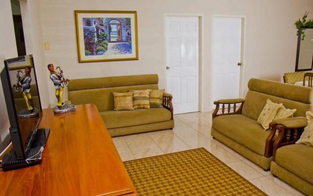 Port of Spain Windy Guest Apartment