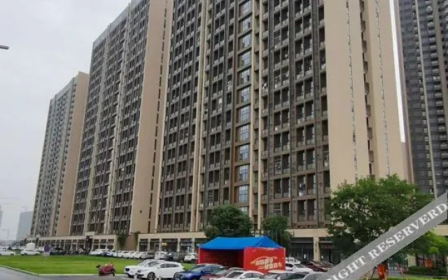 Longguang Apartment Hotel (Dawang Jiangjunshan Sports Park Branch)