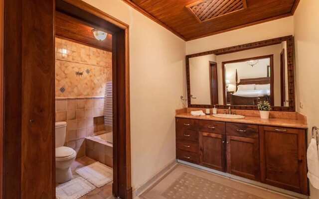 Srvittinivillas Brres/16 Spacius Villa / Large Family/ Group/ Couples/holiday