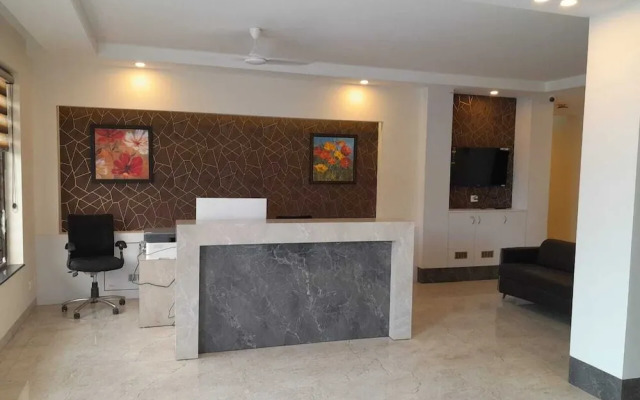 Hotel The Luxem