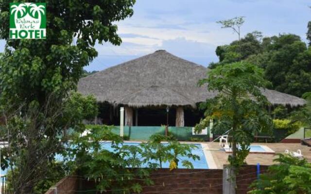 Palmas Park Hotel Y Restaurant