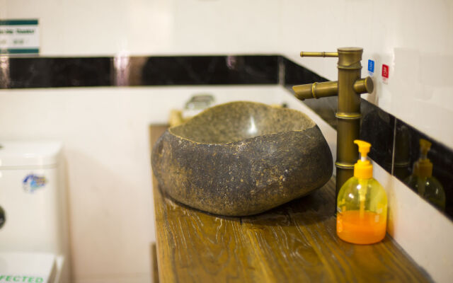 Yangshuo Hidden Dragon Villa Hotel