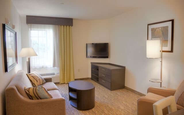 Candlewood Suites Alexandria, an IHG Hotel