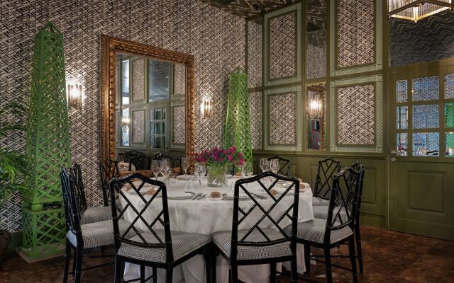 NH Collection Valencia Colón