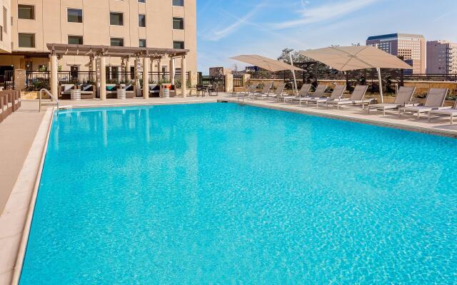 Holiday Inn Express & Suites Austin Downtown - University by IHG