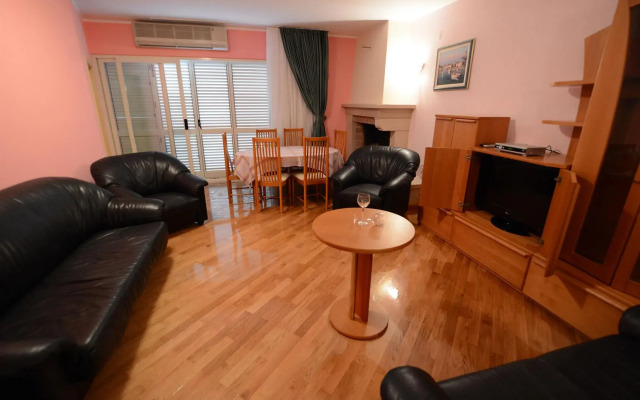 Villa Ratac