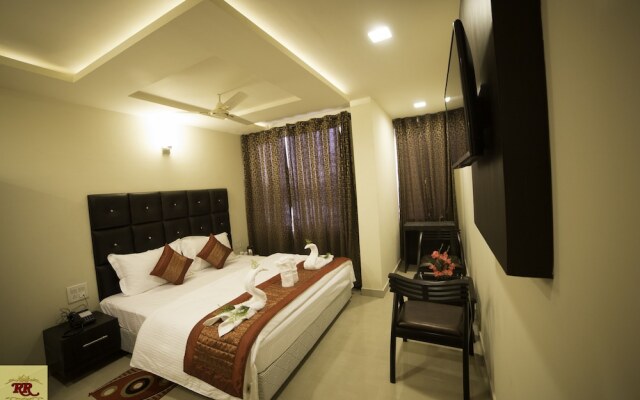 Royal Rosette Lake View Boutique Hotel