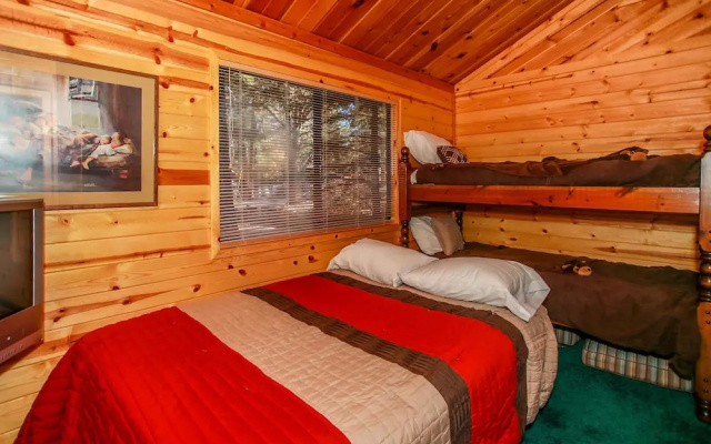 Memory Maker Cabin