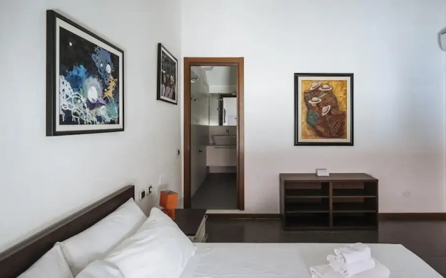 Viale Hambury 51